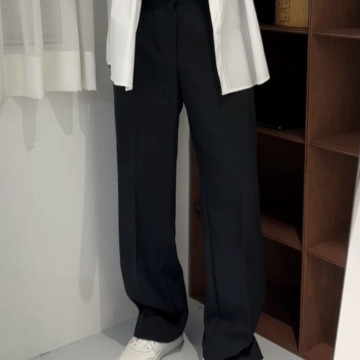 西裝寬褲